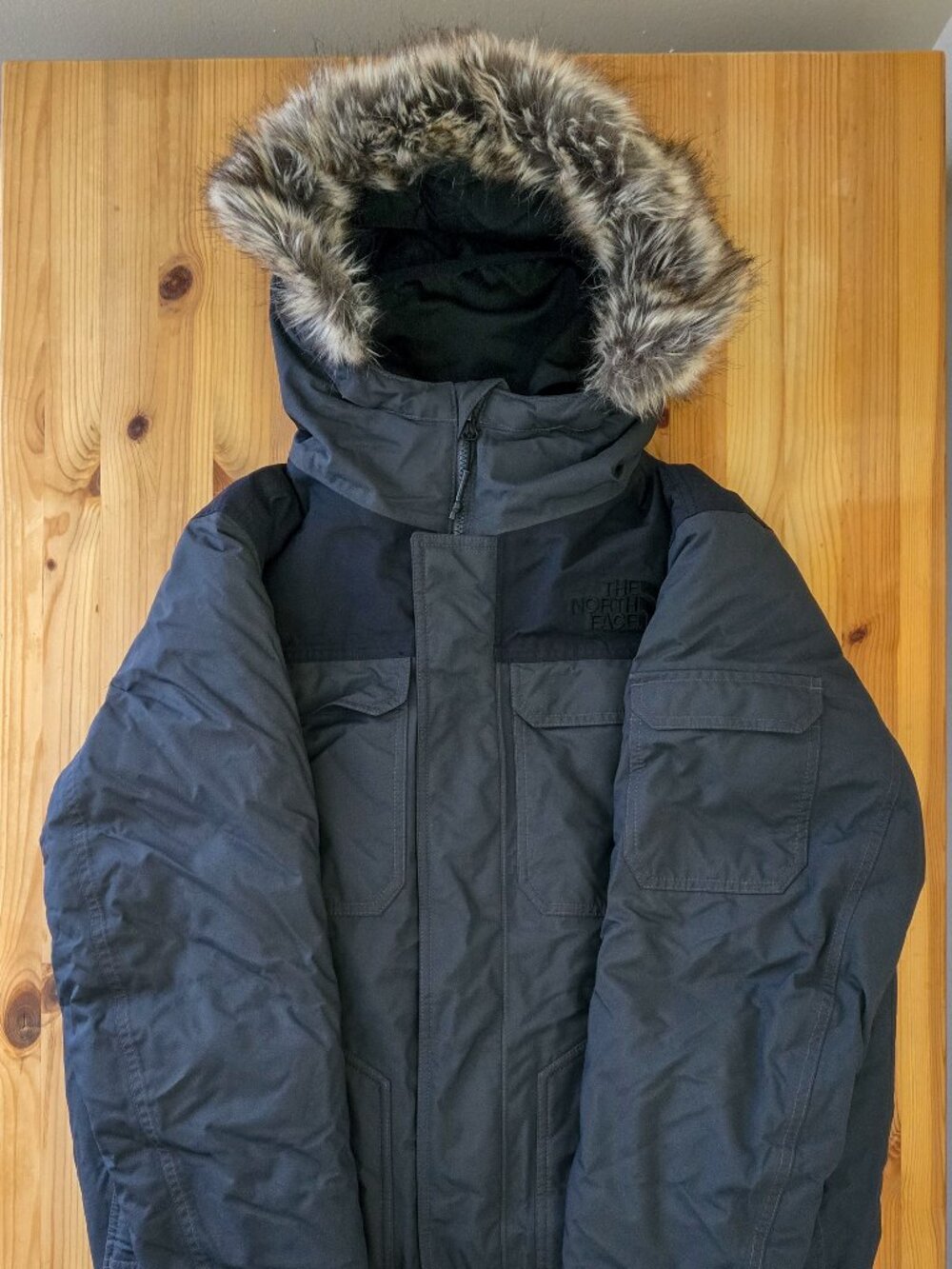 The North Face Men’s Gotham III Jacket — Asphalt Grey/TNF Black - L